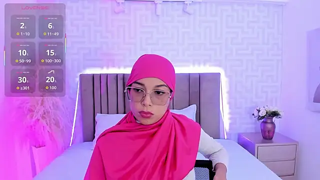 Snapshot of naishaa_ chatting on March 19, 2026, 6:30 pm naishaa online show from March 19, 2026, 6:30 pm