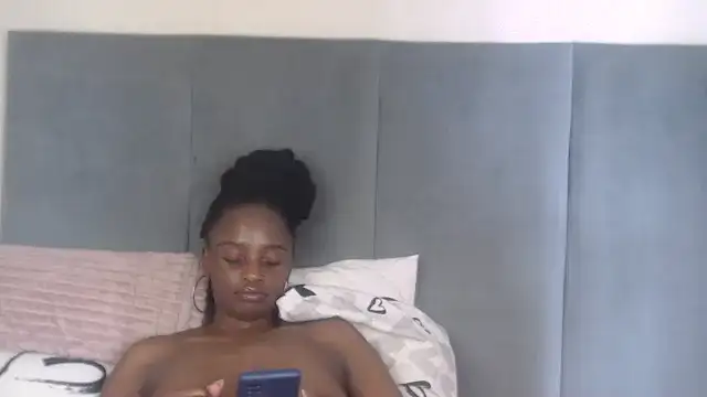 Jah-Queen online show from January 15, 2026, 7:45 am