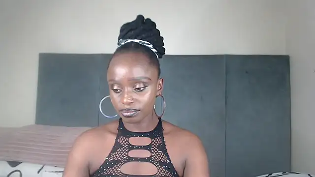 Jah-Queen online show from December 15, 2025, 7:20 pm