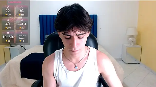 RoberthAlv online show from February 18, 2026, 2:02 pm