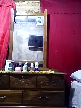 Steehood online show from December 17, 2025, 7:19 pm