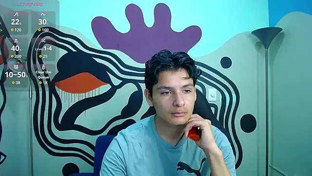 Luca vega online show from November 19, 2025, 3:34 pm