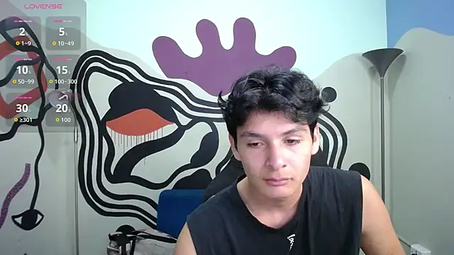 Luca vega online show from November 17, 2025, 2:43 pm