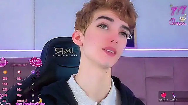 Baby FenixTS online show from March 1, 2026, 11:38 pm