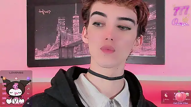 Baby FenixTS online show from April 22, 2026, 8:32 am