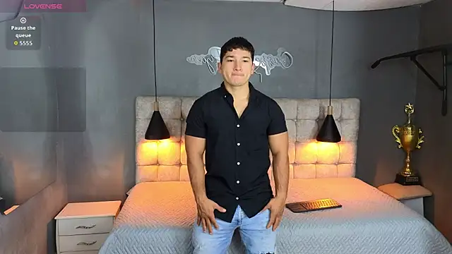 Snapshot of Horny_nick18 chatting on September 24, 2025, 10:22 am Horny nick18 online show from September 24, 2025, 10:22 am