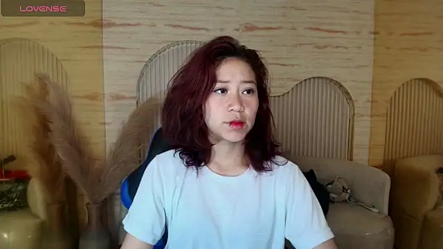 Snapshot of valentina_r_ chatting on September 23, 2025, 3:13 am valentina r online show from September 23, 2025, 3:13 am