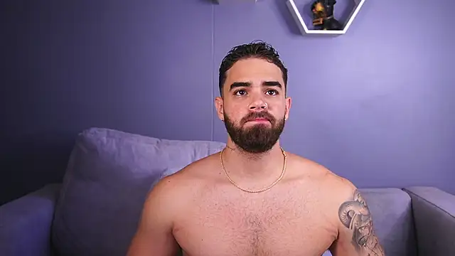 Paul Phoenix online show from December 3, 2025, 8:19 pm