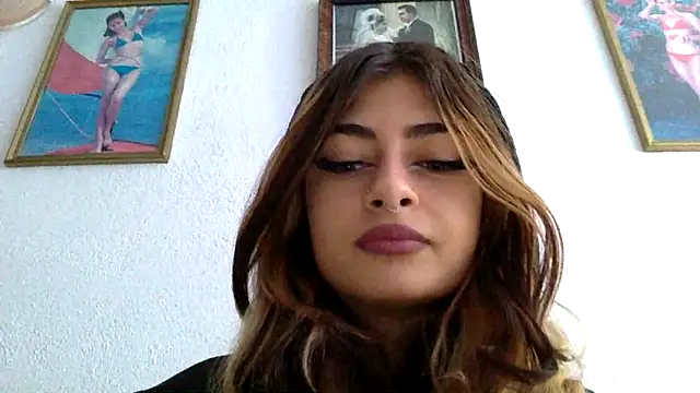 piccolaflo online show from September 20, 2025, 7:24 am