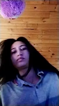 Adhara7 online show from November 30, 2025, 4:41 pm