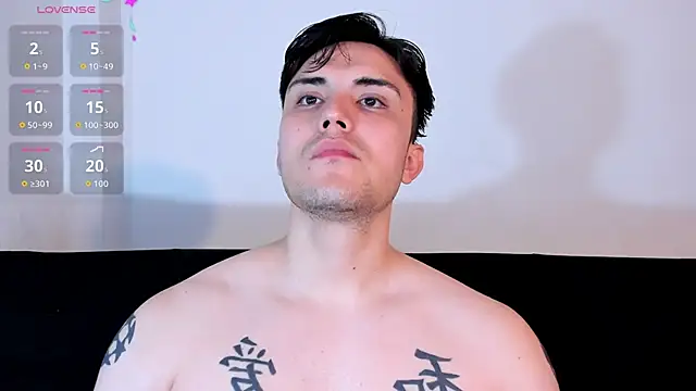 jasonxd9898 online show from November 13, 2025, 1:20 am