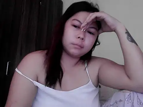 mimi15 online show from May 4, 2026, 8:17 am