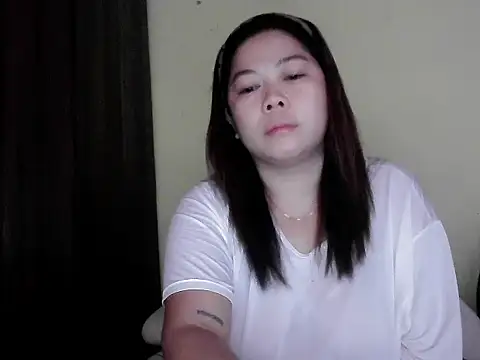 mimi15 online show from May 10, 2026, 11:17 pm