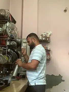 amitsharma7868 online show from April 2, 2026, 1:24 am