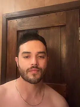 acmello83 online show from April 28, 2026, 3:55 am