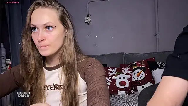 cutemilana sexwife online show from December 22, 2025, 3:56 pm