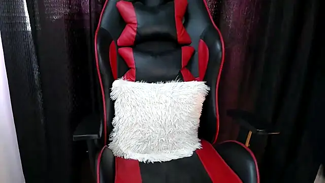 niya-cute online show from December 3, 2025, 9:53 am