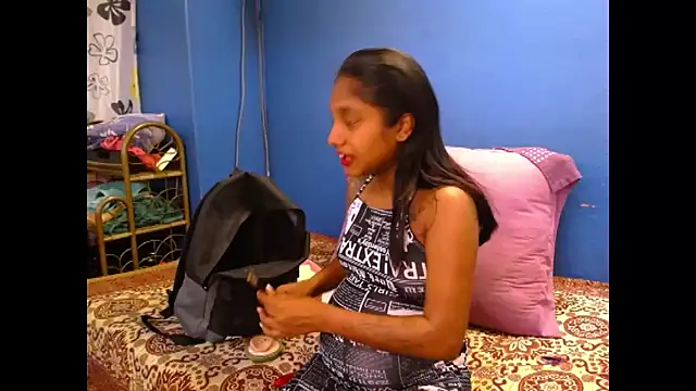 Snapshot of indiansumaya chatting on October 3, 2025, 5:53 am indiansumaya online show from October 3, 2025, 5:53 am