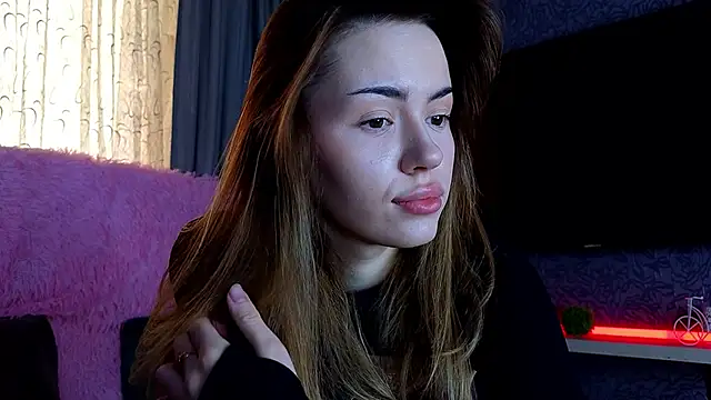 Snapshot of telari0l0ve chatting on February 6, 2026, 9:27 am telari0l0ve online show from February 6, 2026, 9:27 am