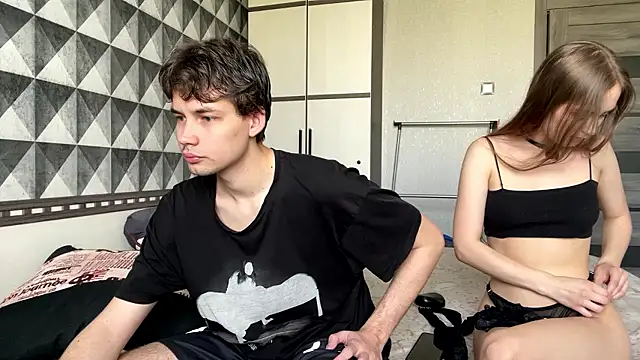 Snapshot of merycouple chatting on January 17, 2026, 5:33 am merycouple online show from January 17, 2026, 5:33 am