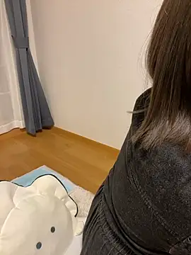 h415a812 online show from November 8, 2025, 2:53 pm