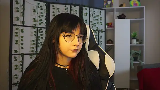 BereniceBattersby online show from September 29, 2025, 8:14 pm