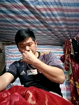 DungLuongg online show from March 13, 2026, 1:05 pm