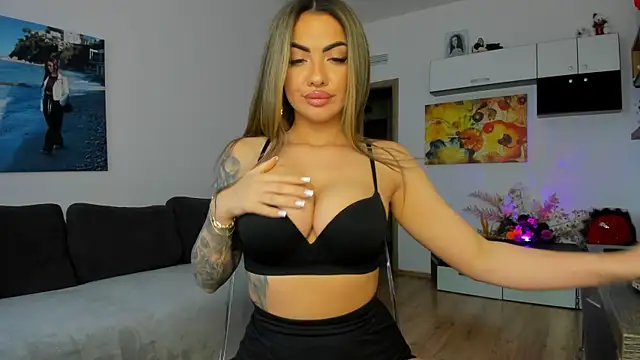 tina kart3r online show from April 25, 2026, 2:14 pm