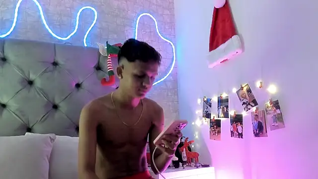 Lucien Gray  online show from December 5, 2025, 8:17 pm