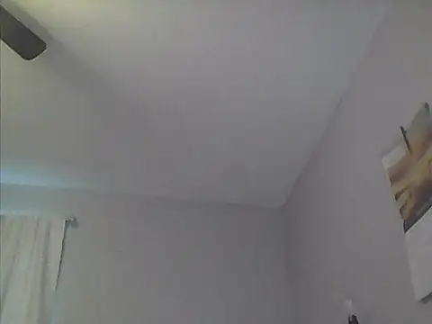 Snapshot of sarahkat86 chatting on March 17, 2026, 10:57 pm sarahkat86 online show from March 17, 2026, 10:57 pm