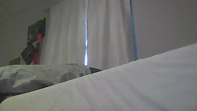 Snapshot of sarahkat86 chatting on April 12, 2026, 11:13 am sarahkat86 online show from April 12, 2026, 11:13 am