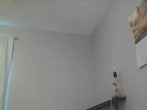 Snapshot of sarahkat86 chatting on March 27, 2026, 11:05 pm sarahkat86 online show from March 27, 2026, 11:05 pm