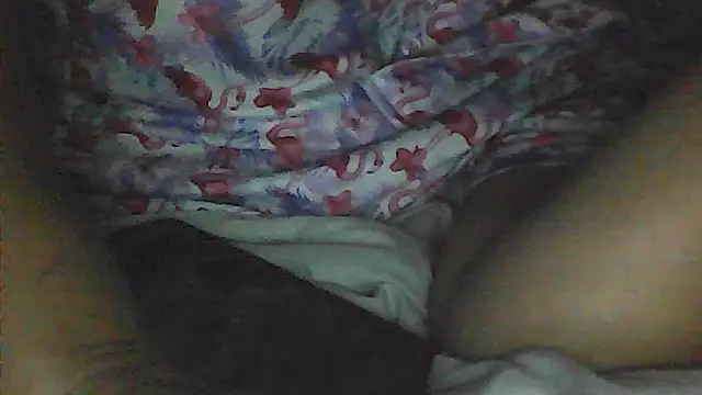 Snapshot of sarahkat86 chatting on April 8, 2026, 11:28 pm sarahkat86 online show from April 8, 2026, 11:28 pm