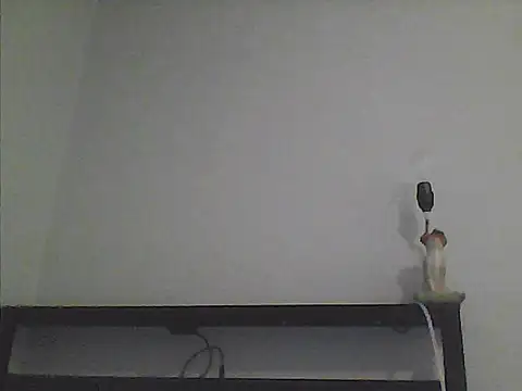 Snapshot of sarahkat86 chatting on March 24, 2026, 1:05 am sarahkat86 online show from March 24, 2026, 1:05 am