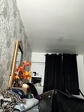 sarahkat86 online show from November 4, 2025, 1:53 am