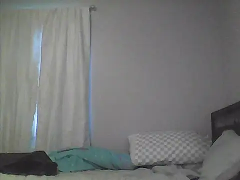 Snapshot of sarahkat86 chatting on March 26, 2026, 11:13 pm sarahkat86 online show from March 26, 2026, 11:13 pm