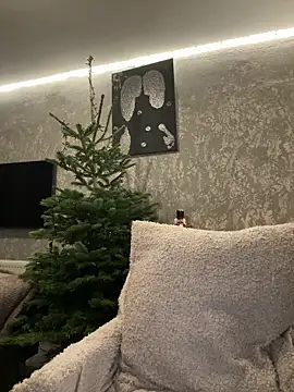 Snapshot of TianaCharm chatting on December 17, 2025, 2:22 pm TianaCharm online show from December 17, 2025, 2:22 pm