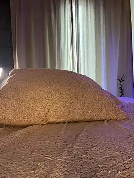 TianaCharm online show from March 13, 2026, 4:01 pm