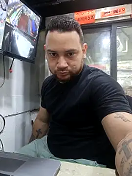 Snapshot of Catire10_ chatting on November 19, 2025, 1:55 pm Catire10 online show from November 19, 2025, 1:55 pm