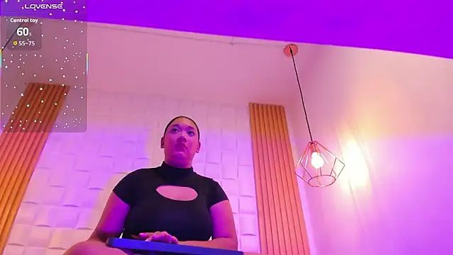 AriaBelle online show from February 17, 2026, 11:07 am