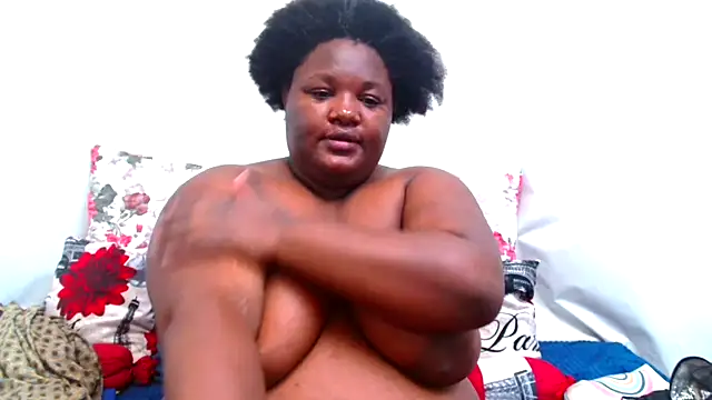 Snapshot of ChubbyBoobsxxx chatting on October 3, 2025, 5:53 am ChubbyBoobsxxx online show from October 3, 2025, 5:53 am