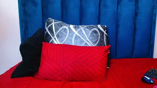 Snapshot of ChubbyBoobsxxx chatting on January 6, 2026, 5:00 am ChubbyBoobsxxx online show from January 6, 2026, 5:00 am