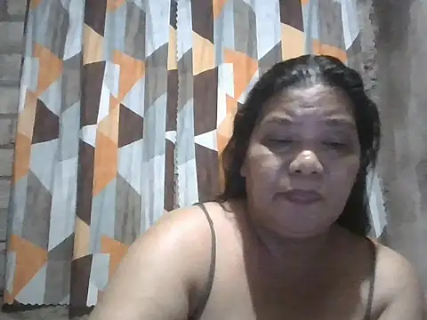 xxbernxxx online show from March 28, 2026, 11:55 am