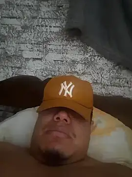 Snapshot of cabeza-dura-0k chatting on October 22, 2025, 2:00 am cabeza-dura-0k online show from October 22, 2025, 2:00 am