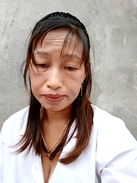 Snapshot of ngocngoc_cute chatting on September 12, 2025, 2:01 am ngocngoc cute online show from September 12, 2025, 2:01 am