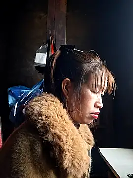 ngocngoc cute online show from December 16, 2025, 4:17 am