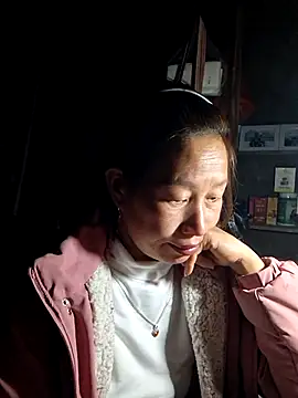 ngocngoc cute online show from December 4, 2025, 3:00 pm