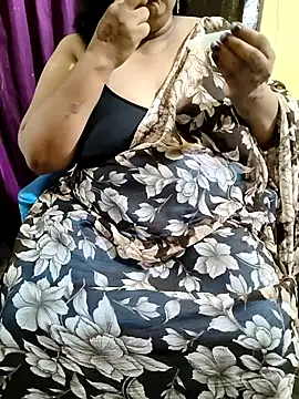 Snapshot of Swapna_Hyd chatting on November 6, 2025, 4:27 am Swapna Hyd online show from November 6, 2025, 4:27 am