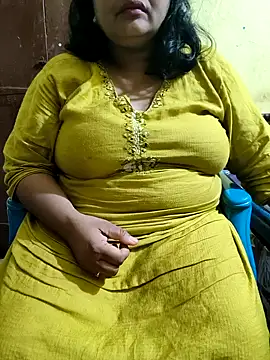 Snapshot of Swapna_Hyd chatting on October 19, 2025, 9:50 pm Swapna Hyd online show from October 19, 2025, 9:50 pm