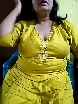 Snapshot of Swapna_Hyd chatting on September 28, 2025, 9:16 am Swapna Hyd online show from September 28, 2025, 9:16 am